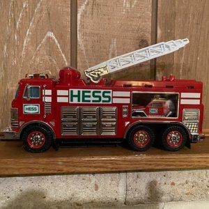 2005 Hess Fire Ladder Truck